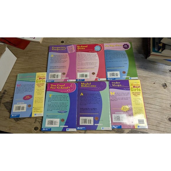 Vintage Two of a Kind Mary-kate and Ashley books | 7 books - Picture 4 of 7